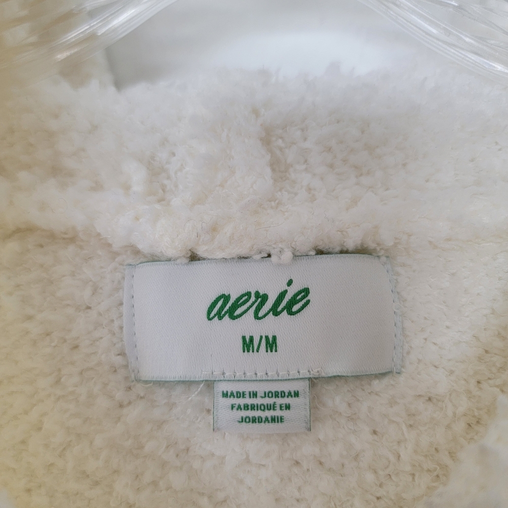 Aerie Oversized White Sherpa Marshmallow Pullover Heart Print Size Medium - Picture 3 of 8